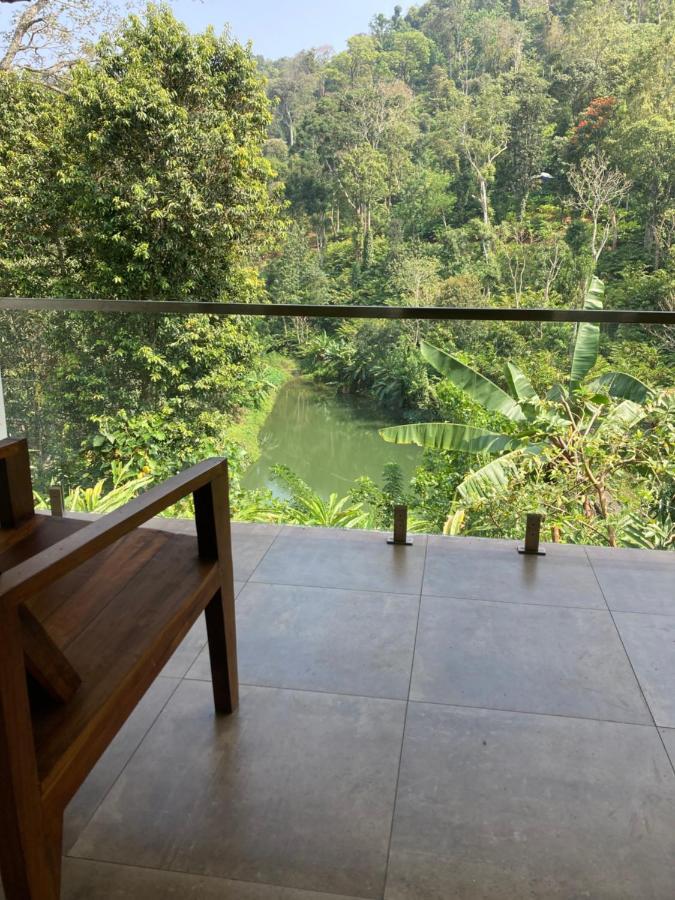 Spice Forest Plantation Homestay, Thekkady Vandiperiyār Exterior foto