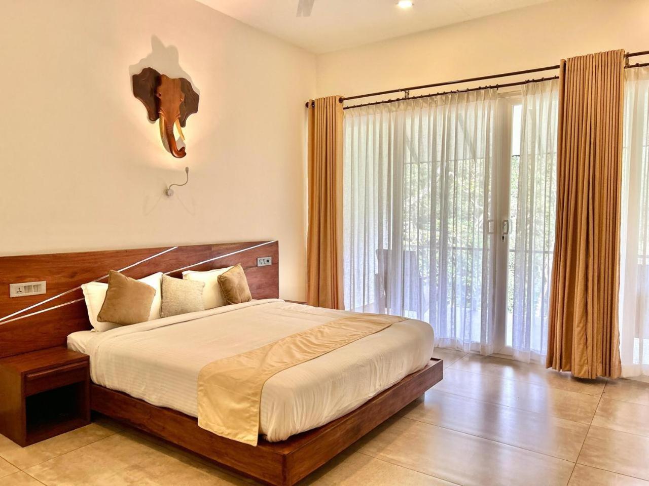 Spice Forest Plantation Homestay, Thekkady Vandiperiyār Exterior foto