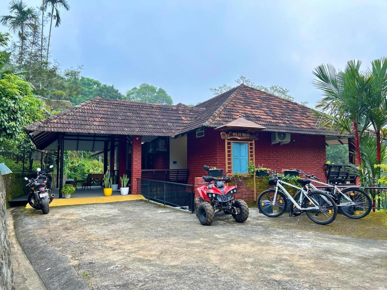 Spice Forest Plantation Homestay, Thekkady Vandiperiyār Exterior foto