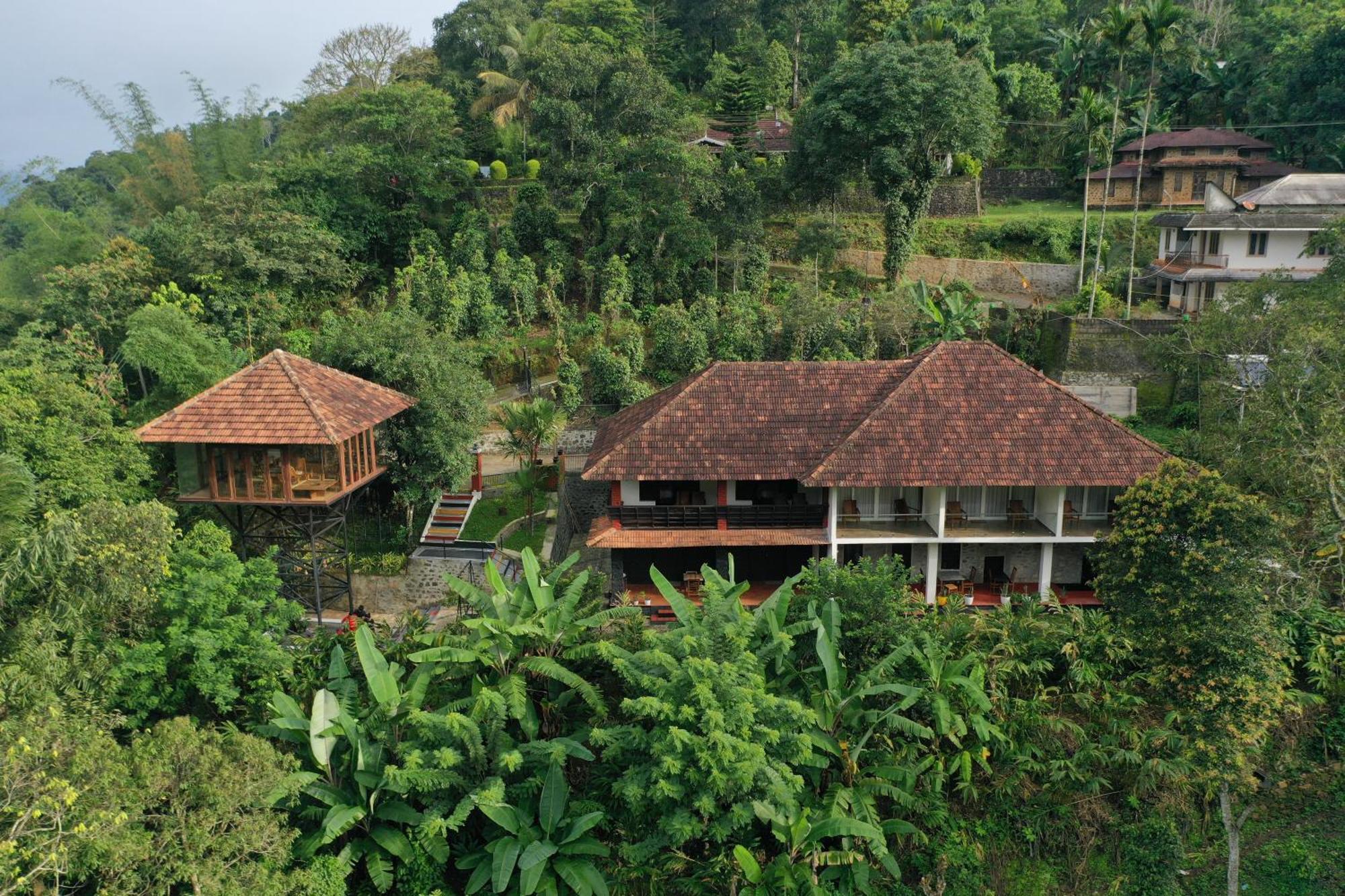 Spice Forest Plantation Homestay, Thekkady Vandiperiyār Exterior foto